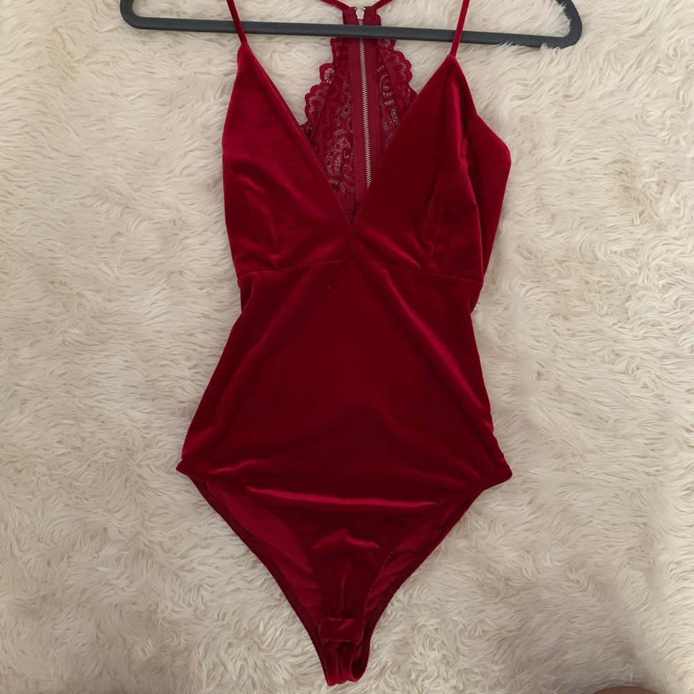 Red Velvet Lace Back Bodysuit!